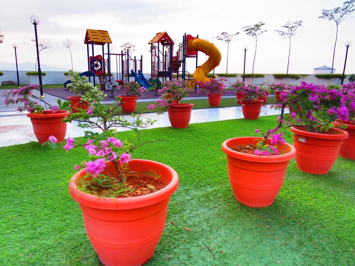 סקודאי The Garden By J&G Vacation Homes מראה חיצוני תמונה
